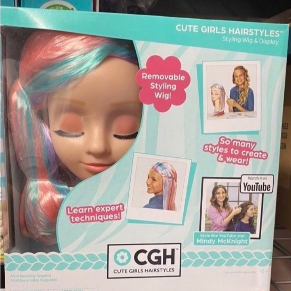 NEW - CGH Cute Girl Hairstyles - Styling Wig and Display.  NWOT